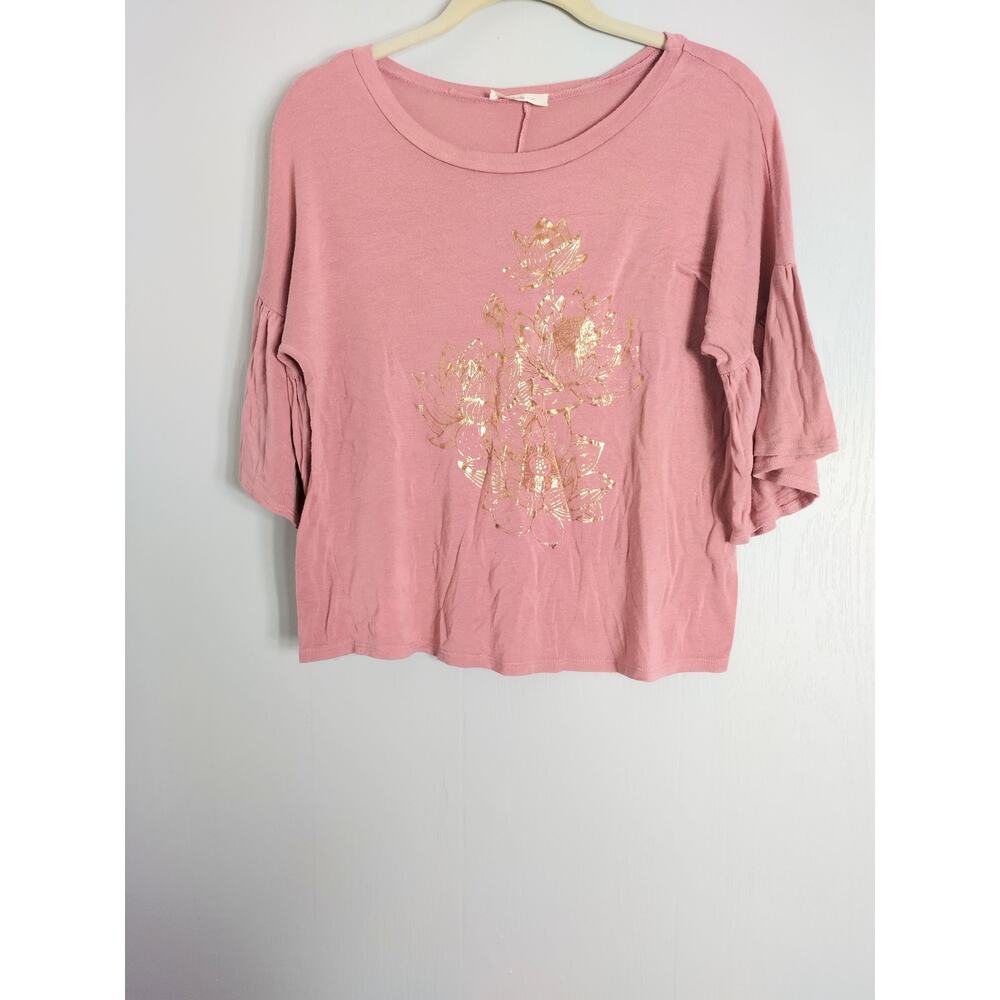 Atticute Women's Pink Shirt with Gold Flower Design Belle Sleeves Size Large